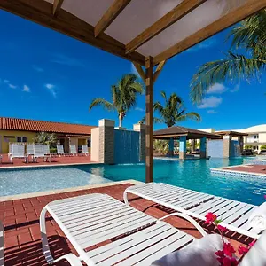 Апарт-отель Aruba The Pearl - At Eagle - Minute Walk! 