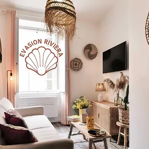 Tropez - Old Village - Modern & Cosy Apartment Saint-Tropez
